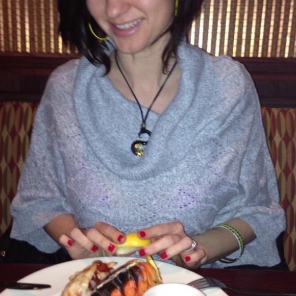 Grey turtleneck sweater - Picture 2 of 10